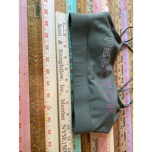 Peloton Sports Bra Women's Size XS Olive Green Pink Lettering - Picture 4 of 7